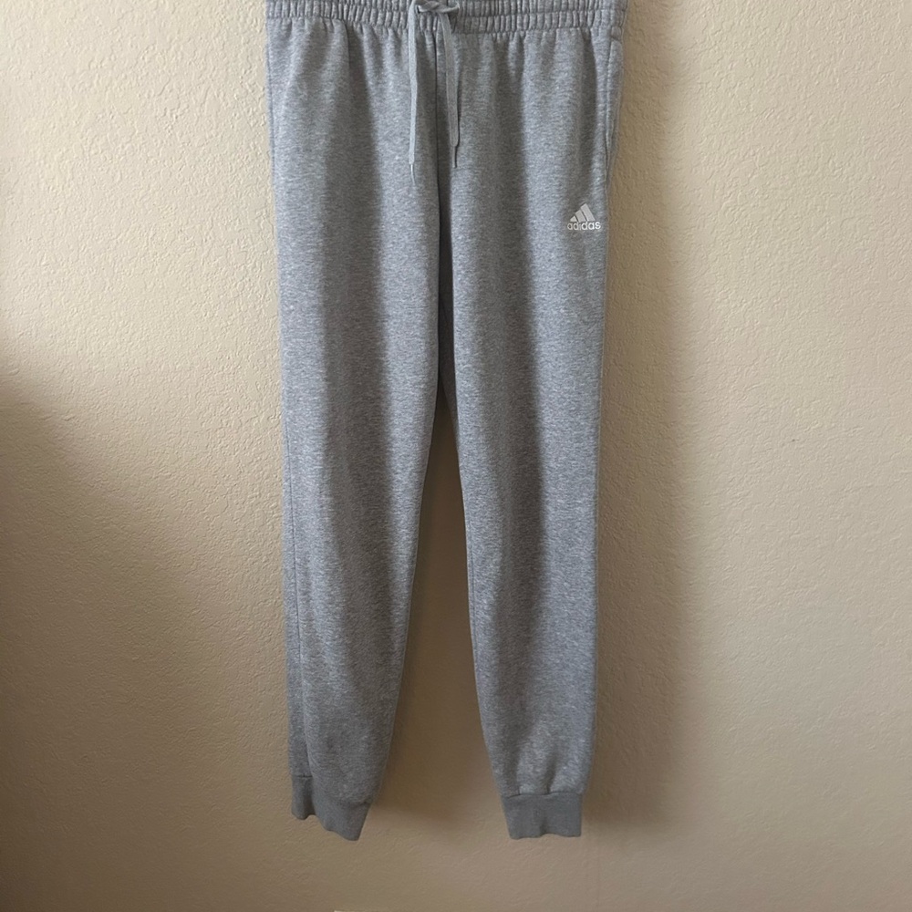 adidas Men's Light Gray Joggers